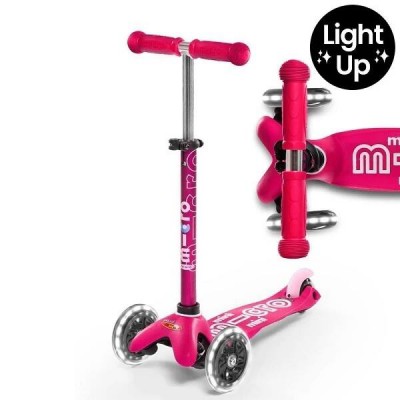 Micro mini Deluxe LED 3 Wheel Scooter Pink
